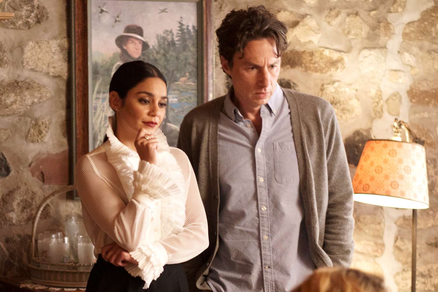 #FIRSTLOOK: NEW TRAILER FOR “FRENCH GIRL”