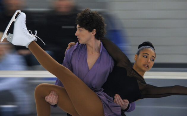 #FIRSTLOOK: “FINDING HER EDGE” COMING TO NETFLIX JANUARY 22