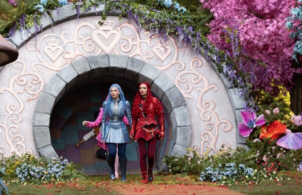 #FIRSTLOOK: “DESCENDANTS: WICKED WONDERLAND” TEASER