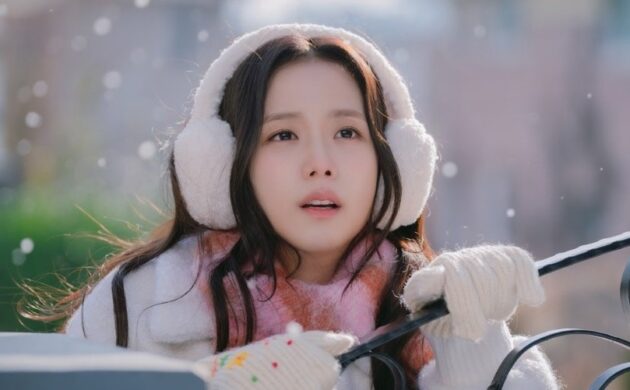 #FIRSTLOOK: JISOO IN “BOYFRIEND ON DEMAND”