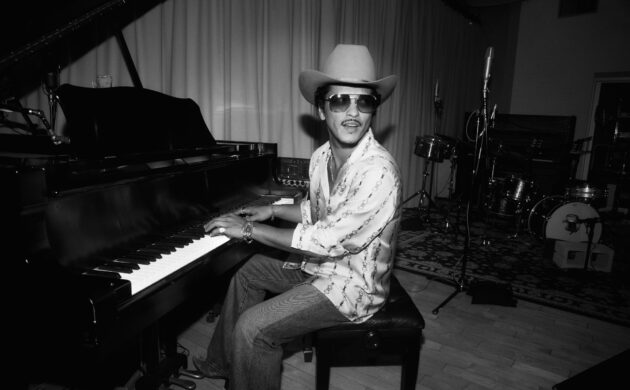 #NEWMUSIC: BRUNO MARS TOPS CANADIAN TOP 40, HOT AC AND AC CHARTS WITH “I JUST MIGHT”