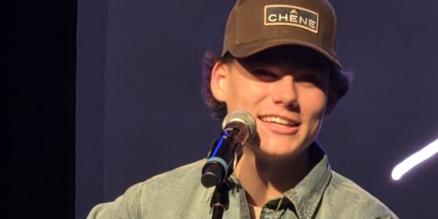 #SPOTTED: MADDOX BATSON IN TORONTO FOR “LIVE WORLDWIDE TOUR”