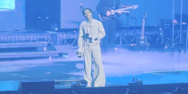 #SPOTTED: JACKSON WANG IN TORONTO FOR “MAGICMAN 2” WORLD TOUR