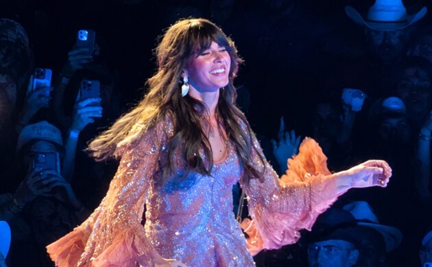 #SPOTTED: ELLA LANGLEY IN HAMILTON FOR “THE DANDELION TOUR”