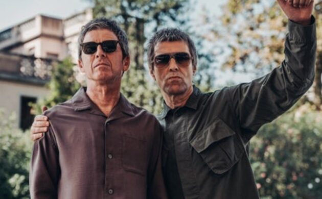#FIRSTLOOK: OASIS IN VENICE FOR “OASIS: DON’T LOOK BACK IN ANGER”