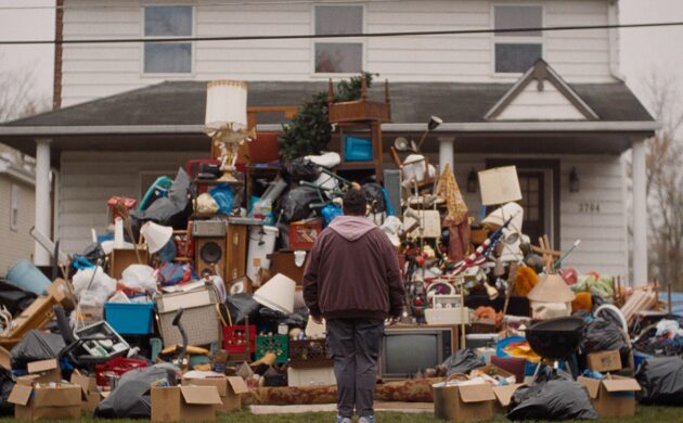 #TIFF26: “TRASH MOUNTAIN” REVIEW